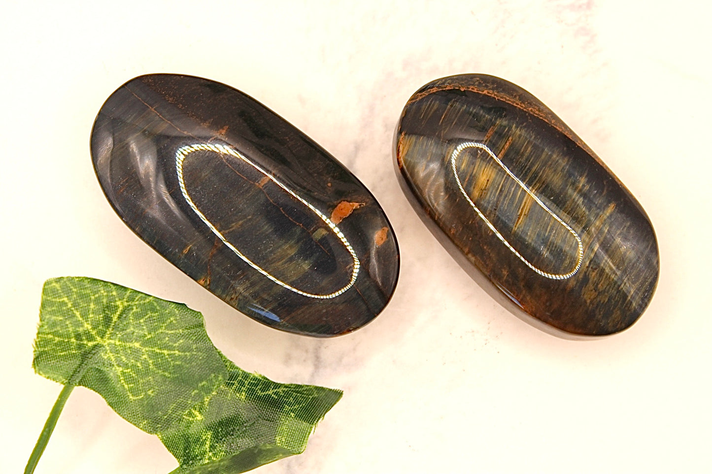 Tigers Eye Palmstones
