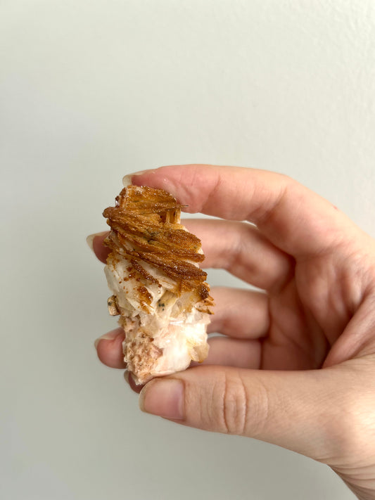 Vanadinite Raw